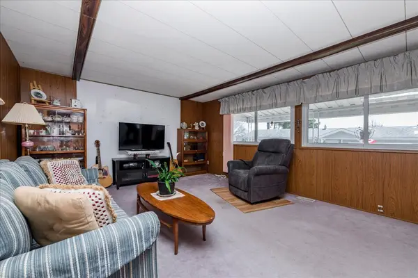 2 Mimosa CRES, Innisfil, ON L9S 1P7