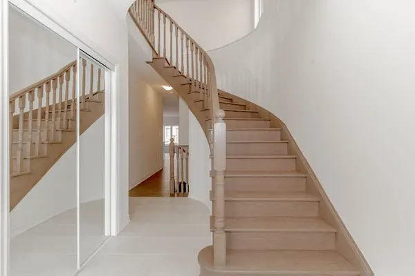 3919 Lodi RD, Burlington, ON L7M 0Z5