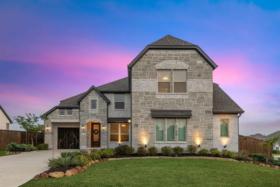 11101 Norcross Drive, Cross Roads, TX 76227