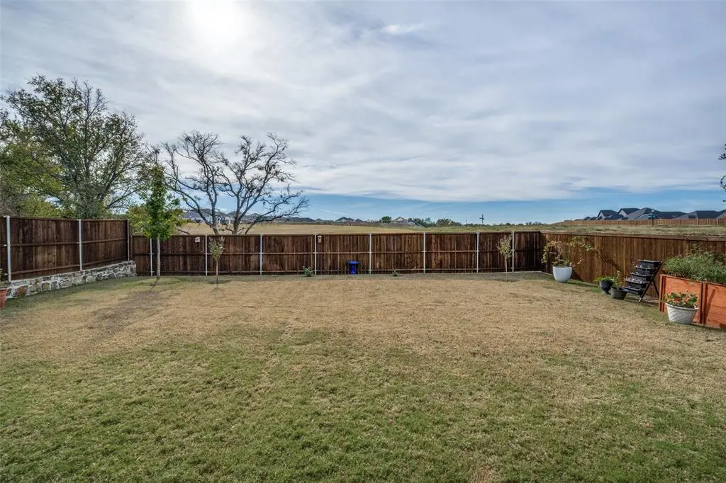 337 Augusta Court, Oak Point, TX 75068