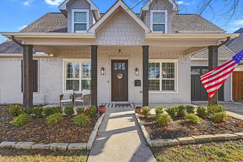 840 Edgefield Road, Fort Worth, TX 76107