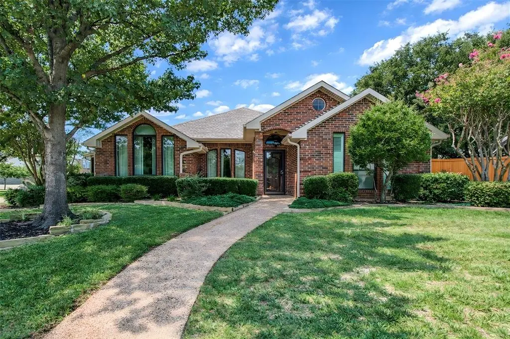 1500 Mission Hills Lane, Corinth, TX 76210