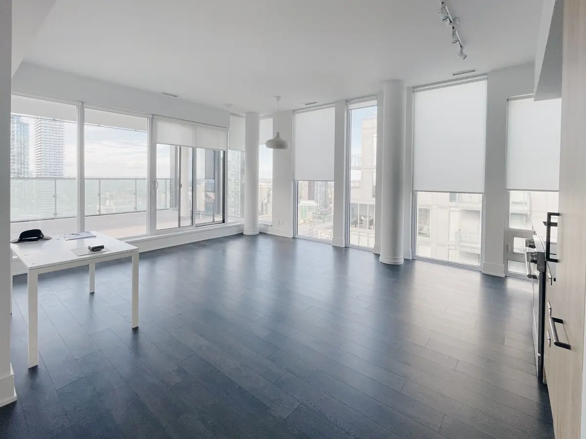 28 Wellesley ST E #Lph3605, Toronto C08, ON M4Y 1G3