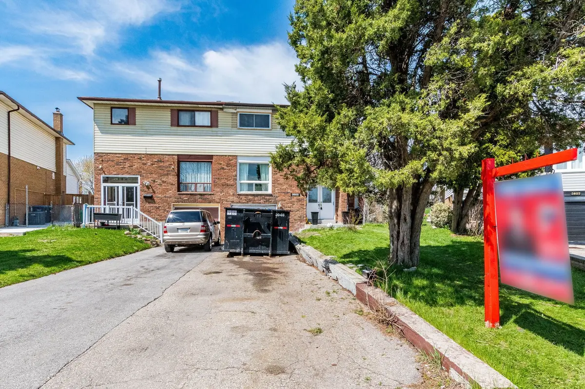 3803 Keenan CRES, Mississauga, ON L4T 3M1