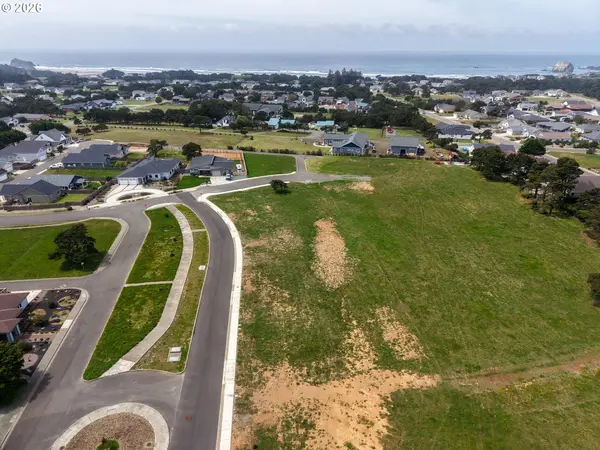 Shearwater CIR #6, Bandon, OR 97411