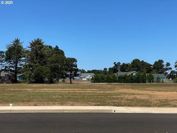 Shearwater CIR #6, Bandon, OR 97411