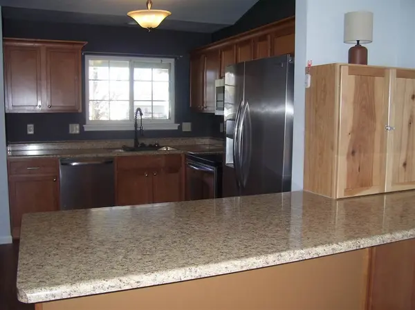 1512 Alder Dr, North Liberty, IA 52317