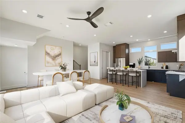 2202 N Carroll Avenue #102, Dallas, TX 75204