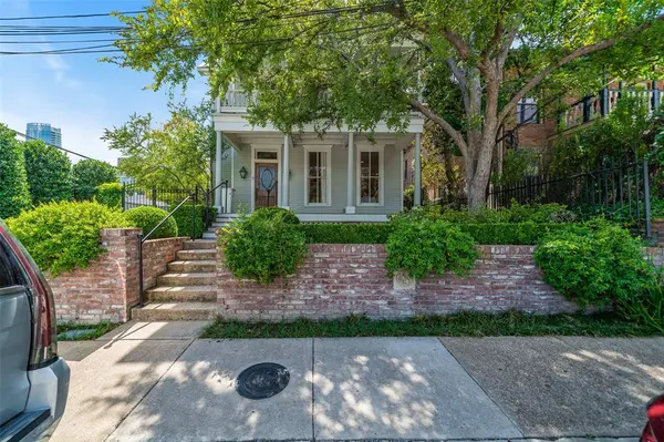 2315 Routh Street, Dallas, TX 75201