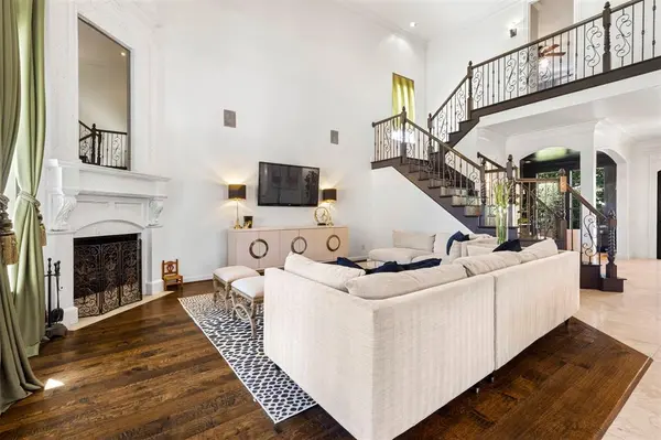 2101 Surrey Lane, Mckinney, TX 75072