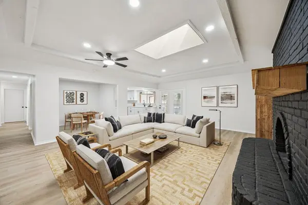 5909 Mark Lane, Rowlett, TX 75089