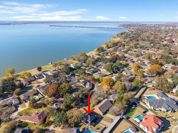 206 Tanya Drive, Rockwall, TX 75087