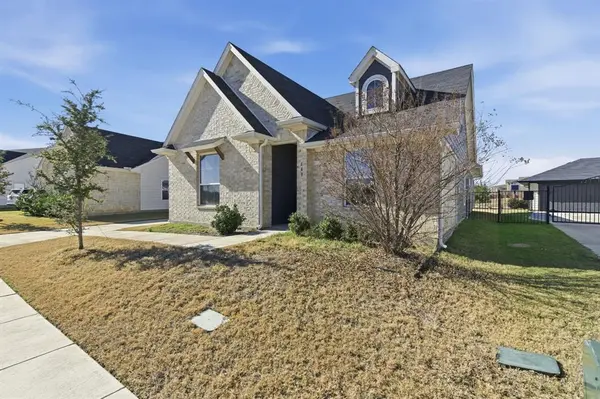649 Charlotte Lane, Burleson, TX 76028
