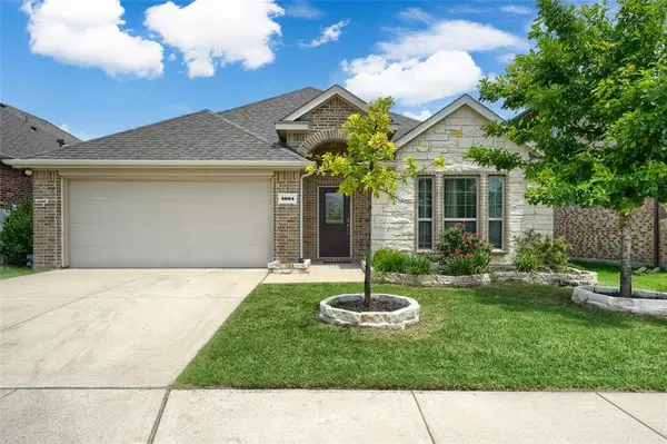 5604 Durst Lane, Forney, TX 75126