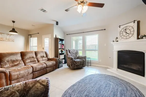 5604 Durst Lane, Forney, TX 75126