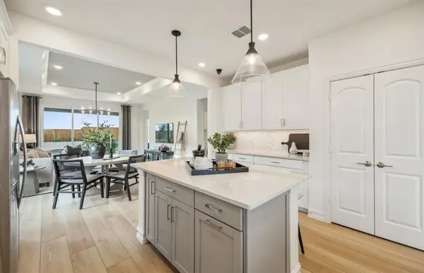 405 Snowbird Way, Mckinney, TX 75071