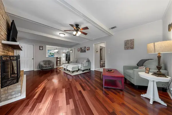 9730 Timberview Drive, Woodway, TX 76712