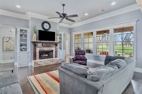 106 Pear Tree Lane, Benton, LA 71006