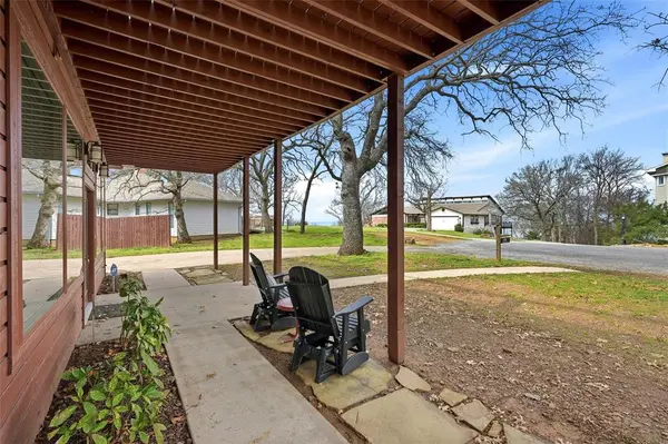129 Eagleview Circle, Pottsboro, TX 75076