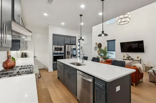 7424 Collin Mckinney Parkway, Mckinney, TX 75070