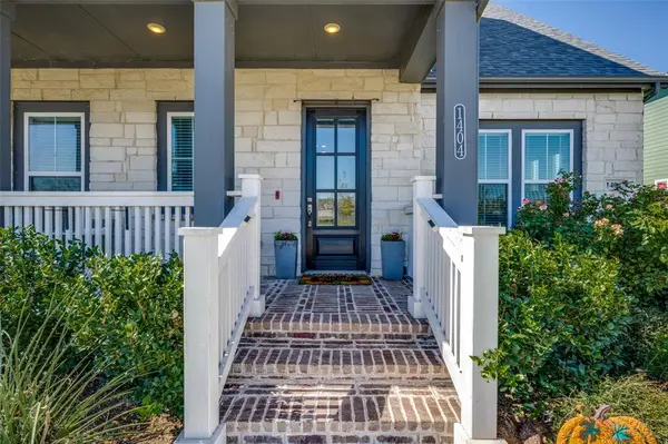 1404 S Pecan Parkway, Northlake, TX 76247