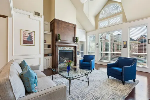 18016 Benchmark Drive, Dallas, TX 75252