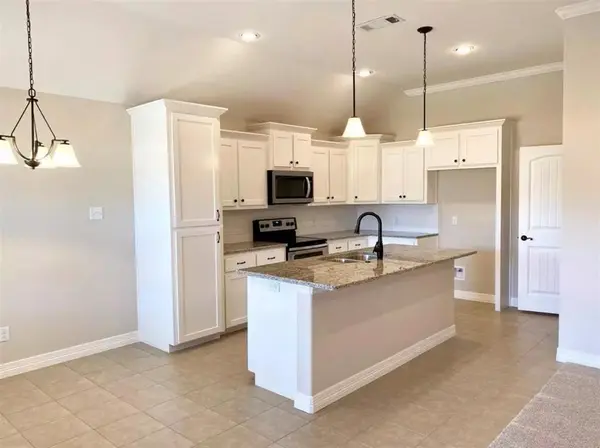 126 Frank Street, Greenville, TX 75402