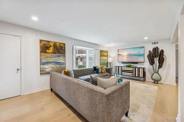 6033 Sandhurst Lane #A, Dallas, TX 75206