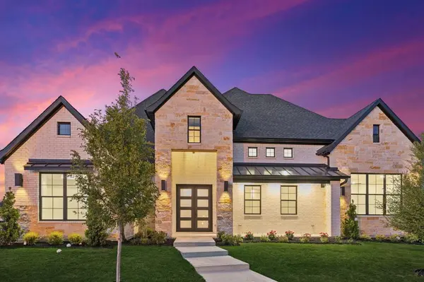 312 CARRINGTON Drive, Argyle, TX 76226