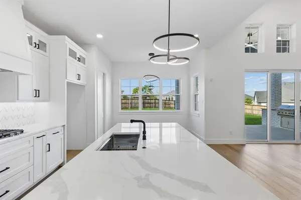 312 CARRINGTON Drive, Argyle, TX 76226