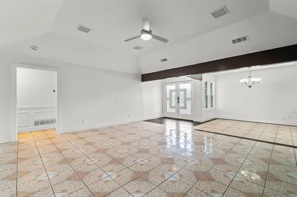 1938 Merrimac Trail, Garland, TX 75043