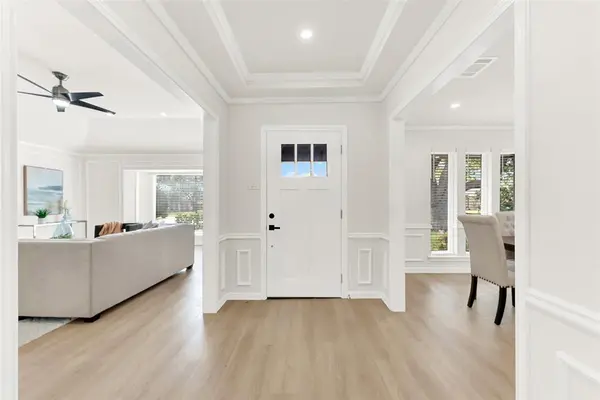 6527 Genstar Lane, Dallas, TX 75252