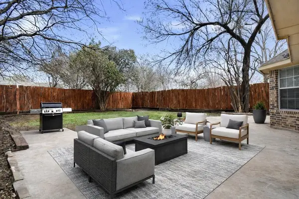 8102 Melrose Street E, White Settlement, TX 76108