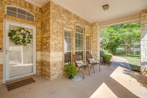 336 Plantation Drive E, Burleson, TX 76028