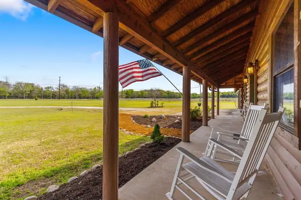 7516 Fm 121, Van Alstyne, TX 75495