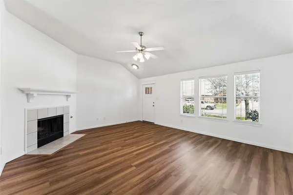 2809 Dawn Spring Drive, Little Elm, TX 75068