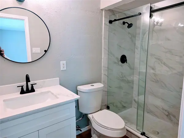 5304 Baker Drive, The Colony, TX 75056