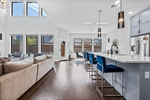 3448 Rosebud Park Lane, Dallas, TX 75229