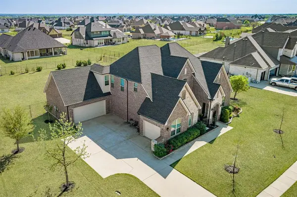 1120 Macgregor Lane, Gunter, TX 75058