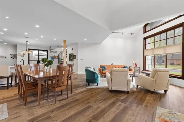 3371 Regent Drive, Dallas, TX 75229