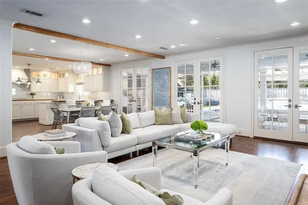 6431 Stichter Avenue, Dallas, TX 75230