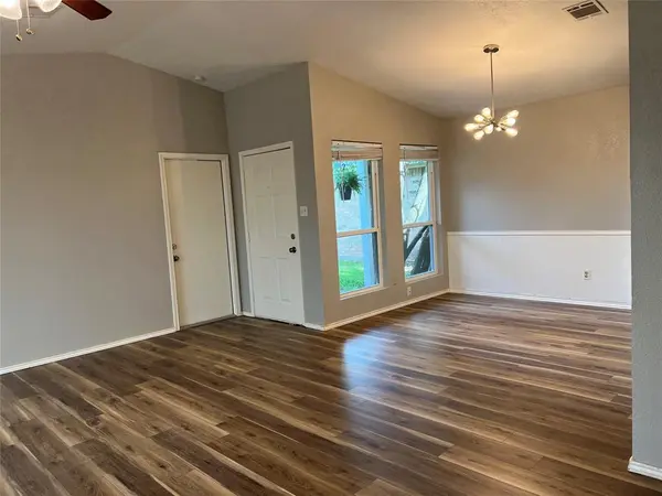 759 Meadowcreek Court, Garland, TX 75043