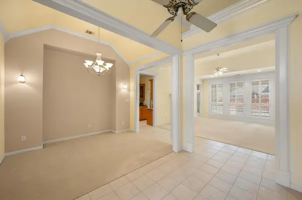 1013 Brook Arbor Drive, Mansfield, TX 76063