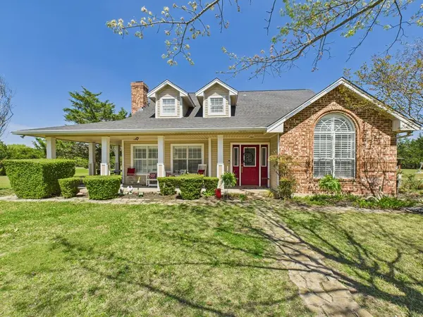 6441 Bois D Arc Circle, Midlothian, TX 76065