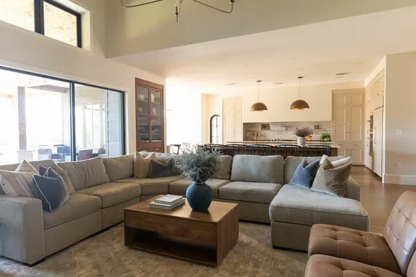 16006 Torrey Springs Boulevard, Woodway, TX 76712