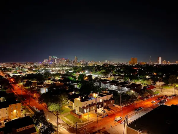 183 S Prairie Avenue, Dallas, TX 75226