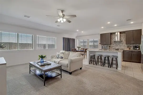 1109 Nighthawk Trail, Alvarado, TX 76009