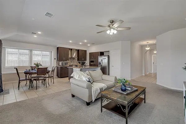 1109 Nighthawk Trail, Alvarado, TX 76009