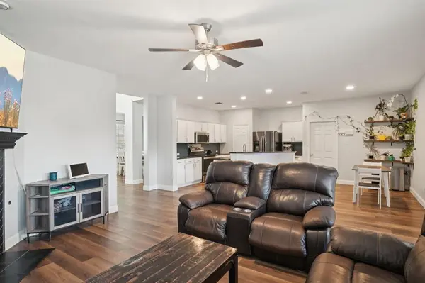 441 Valley View Drive, Lewisville, TX 75067