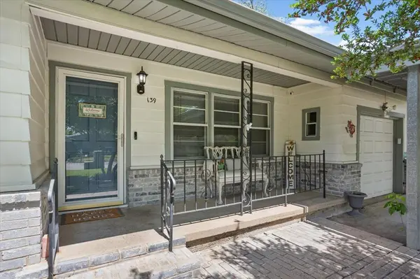 139 Meadowbrook Street, Robinson, TX 76706